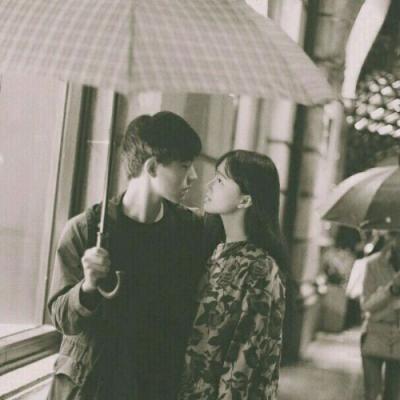 2024最新情侣头像黑白威猛一对两张 夜太漫长思念太难熬