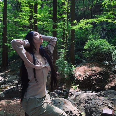 魅力四射的女头真人很出众 独一无二的女头高端出众