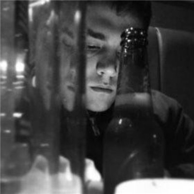 头像女生伤感黑白系大全 不知身归处来去也匆匆