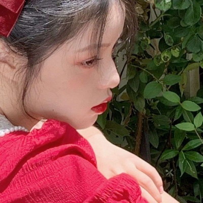 很纯又带点欲的女生清丽头像大全 不确定的关系最新鲜也最折磨人