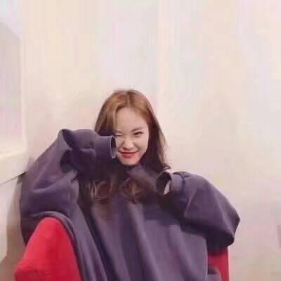 低调秀恩爱情侣头像两张2024精选 独一无二幸福贴吧情侣头像