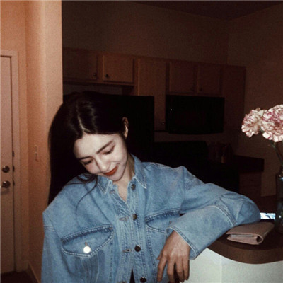 真人欧美风好看到爆的蓝色系头像 能忍住不联系的人是不是真的不重要了