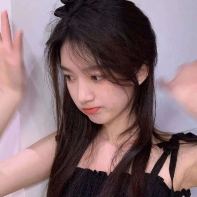 抖音网红女生头像很呆萌 最厉害的病毒是爱和谎言