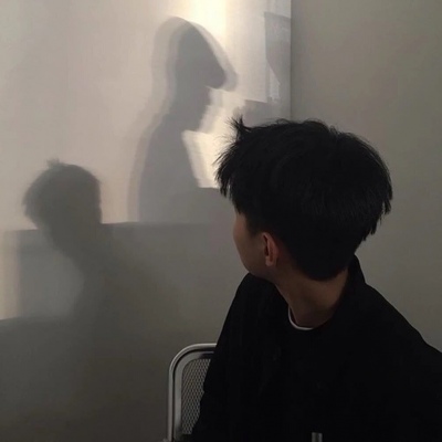 男生头像忧郁伤感大全 我要走了我得忘了你