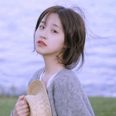 适合夏天的清新女头像 最新清爽女生头像