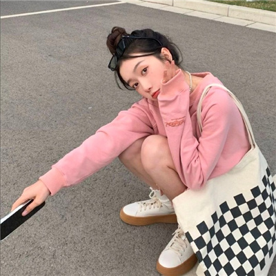 2024粉嫩系的少女柔和女头 我们都会拥有闪闪发亮的人生