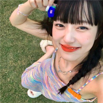 妩媚与外貌并存的女头 2024新版好看出众女头