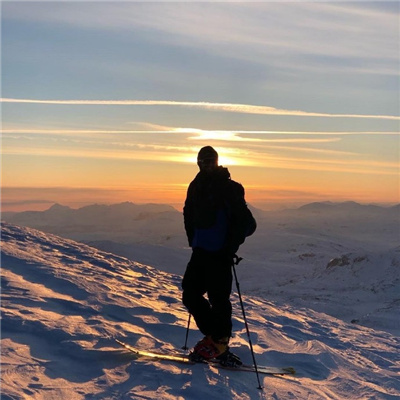 超凡珍品男头清冷感秒变男神 用了秒变网络男神