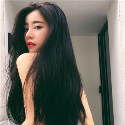 2024最新性感女头高清图片 那些廉价承诺的话听完就忘了吧