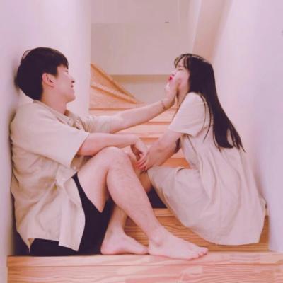 甜蜜小清新情侣头像一男一女 三分天注定七分靠滤镜