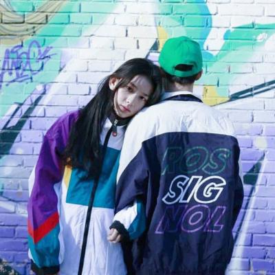 很潮很酷的情侣合照头像一对 时尚好看的年轻情侣头像两张