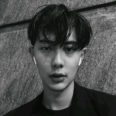 最新男生黑白yy头像威猛超拽 我没聋没瞎只是没感动