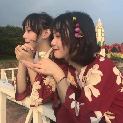 2024小清新闺蜜头像两人一对 姐妹做我的小公主吧