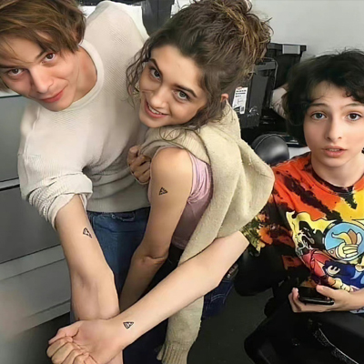 怪奇物语俏皮又好看的欧美幽默复古欧美头像