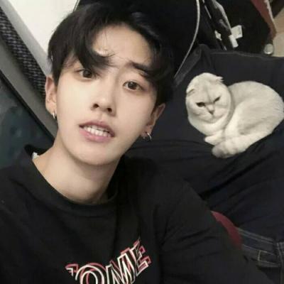 超酷的帅气男生头像精选 我爱你岂是说说而已