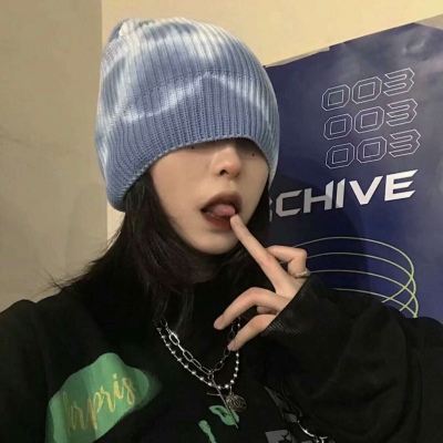 抖音超拽威猛女生头像精选 成年人的懦弱就是想家