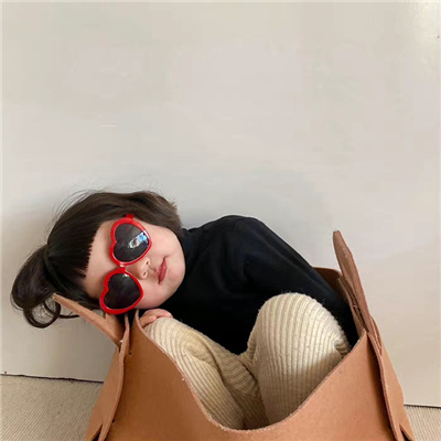 呆萌萌娃摆烂头像呆萌真人你会焕发出不一样的光彩