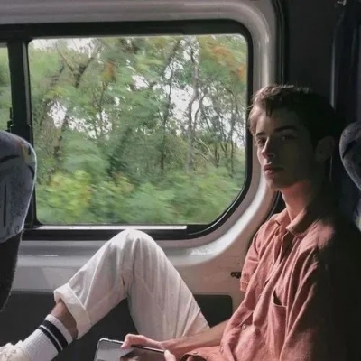 威猛又很酷的欧美男生头像最新版 人与人交往靠的是共性与吸引