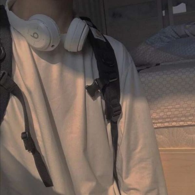 不露脸但却很绝美的微信互相喜爱所以跋山涉水