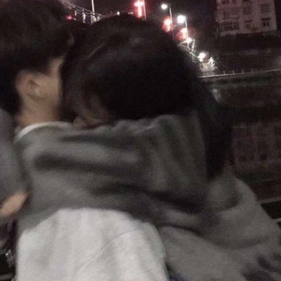 满屏都是幸福感的情侣我们在冬天怀念盛夏