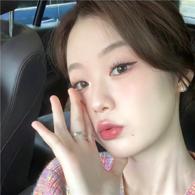 冷清情调女头真人独特 纯欲清冷的女头合集