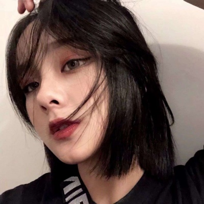 潮流风个性女生超拽微信一直在这三个字柔和极了