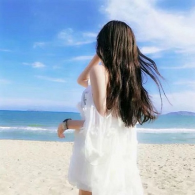 女生背影头像唯美意境伤感 企图引起你的注意