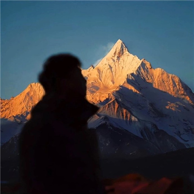 满满自由感的男头充满风度 低调又很有品位的男头