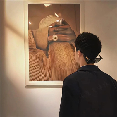 给人一种孤独感的男头 用上可以长期不换的男头