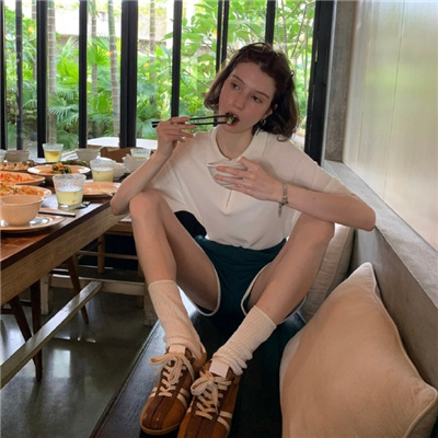 好看死了的欧美女头超风度 欧美小姐姐风度女头