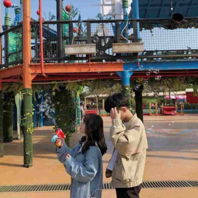 后非主流个性情侣头像一对两张 假惺惺的爱我不需要