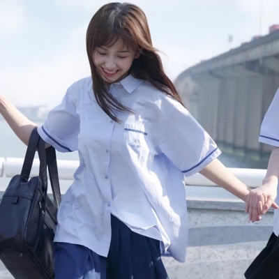 闺蜜头像两人一人一张呆萌又有超凡 回忆总是不停让人重温幸福