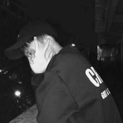 超酷帅气男生头像大全 抑郁崩溃摇摇欲坠