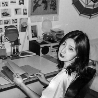 最新黑白头像女生冷酷威猛 个性伤感的女生头像精选