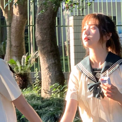 很柔和的闺蜜头像真人好看的一对 少女感十足的好看的姐妹头像合集