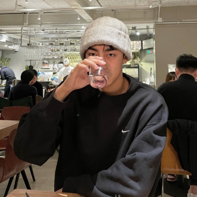 让人看到后心情变好的阳光男生简洁又很舒适的男头