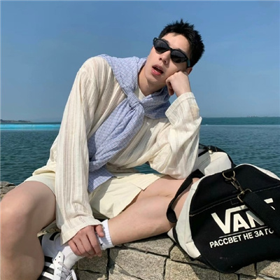 男生头冷酷帅气威猛新版 独立而自由的灵魂才是幸福之源