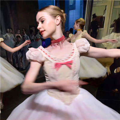 超赞的潮流风的欧美女头最新版 外貌超级棒的氛围欧美女头