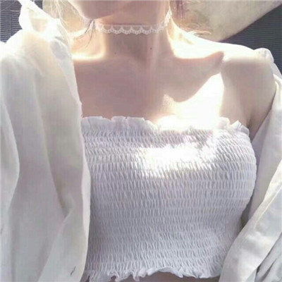 简单高雅纯白色系头像图片 暗恋是风喜爱是海啸