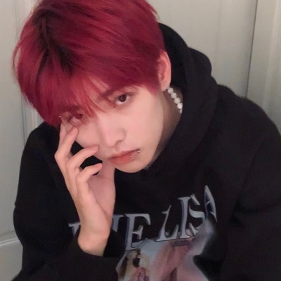 精美男生头像帅气真人风超酷 太在意细节就会发现没人爱你