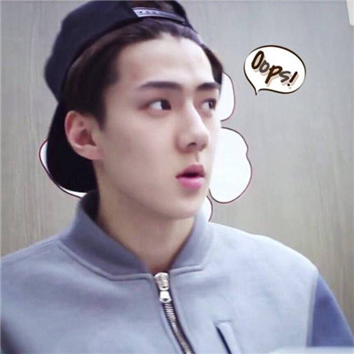 吴世勋帅气呆萌头像精选 我以为捂着心脏就不会疼了