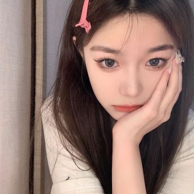 精致又很呆萌的网红女生个性离别才是人生常态相逢只是意外