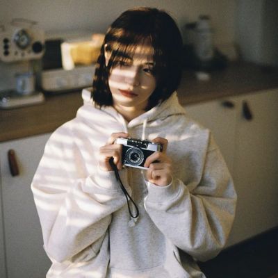 伤感女生头像真人高清很丧 很丧很抑郁的女头真人