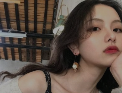 微信五个字女生网名简单又风度 神经质少女