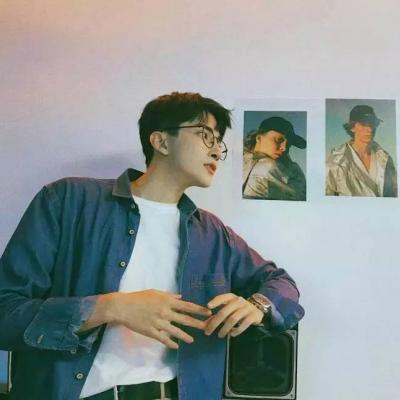 超拽帅气男生头像独一无二小丑 看你不顺眼自然有我的理由