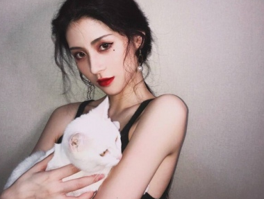 女生超拽网名威猛潇洒 黑名单