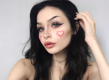 最新微信重口味网名骚气简短 在太平间看惊悚片