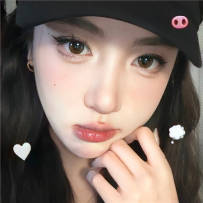 抖音热门女头很流行真人 柔和有点调皮的女头