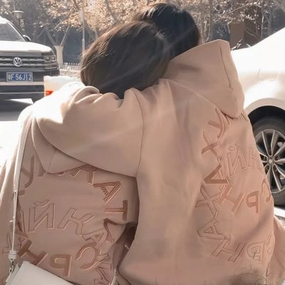 情侣头像最新版一男一女真人 抖音超火的新版情头大全