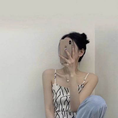 很高端又很风度的韩范美女微信一半柴米油盐一半星辰大海